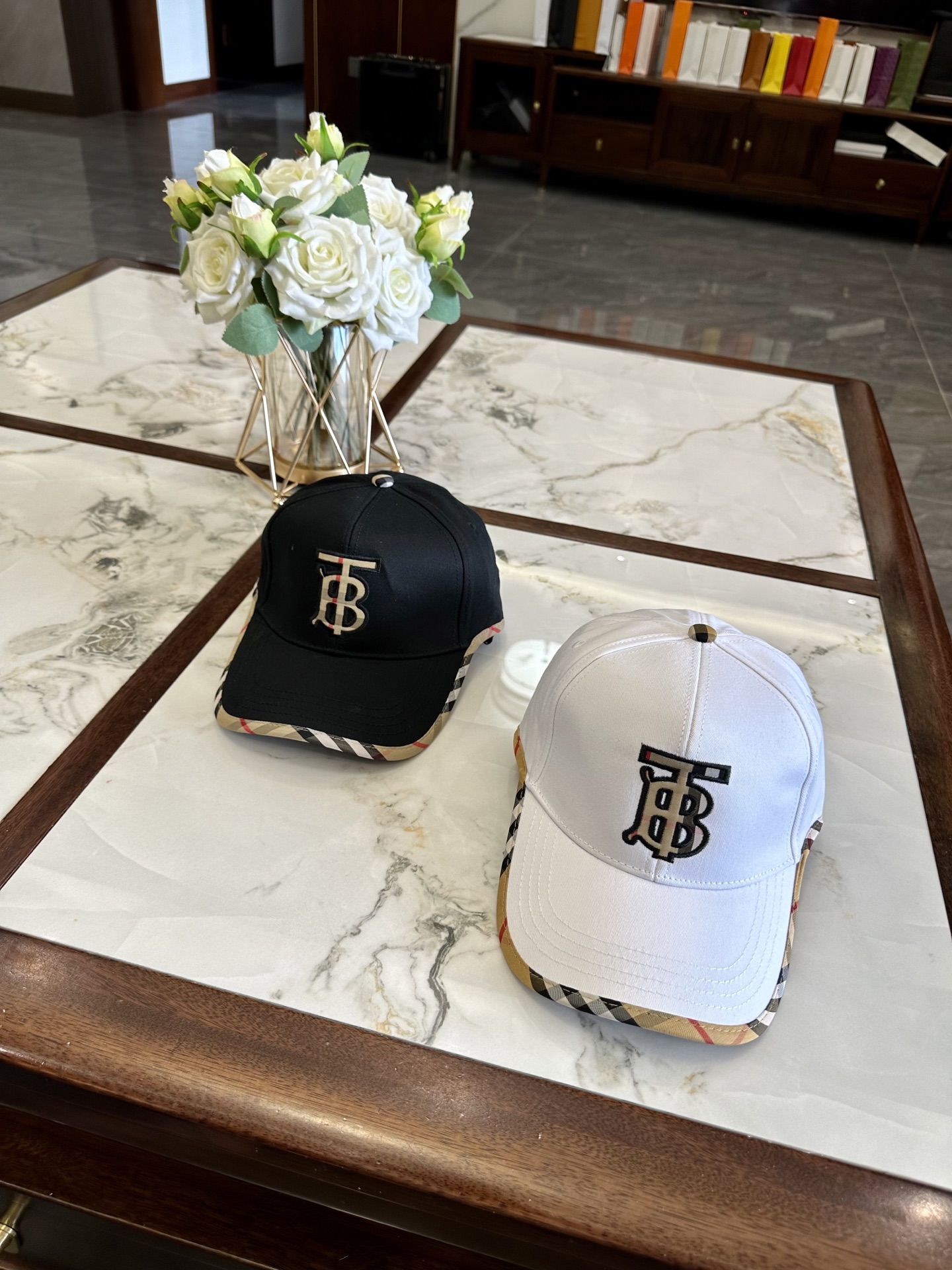 burberry hat model 28